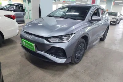 BYD e2 · 2024 год