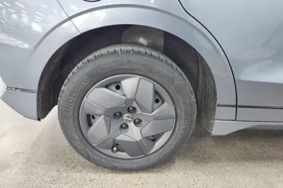 BYD e2 2024, 52100 км, за 10356 USD - фото 11