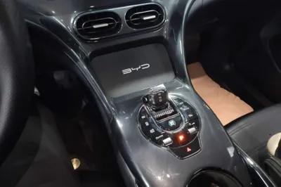 BYD e2 2024, 52100 км, за 10356 USD - фото 21