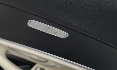 Mercedes-Benz E-Class 2017, 135236 км, за 11562.6 USD - фото 18