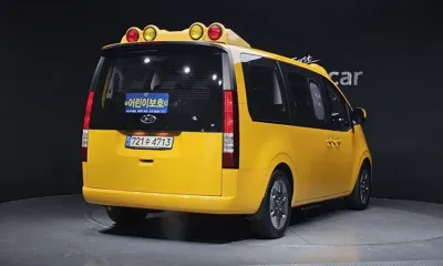 Hyundai Staria 2023, 19028 км, за 21268.22 USD