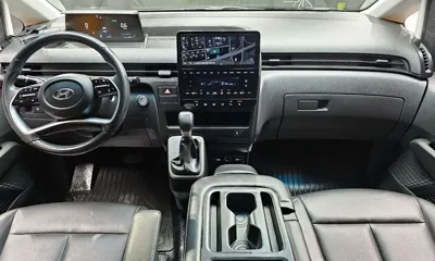 Hyundai Staria 2023, 19028 км, за 21268.22 USD - фото 7