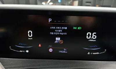 Hyundai Staria 2023, 19028 км, за 21268.22 USD - фото 8