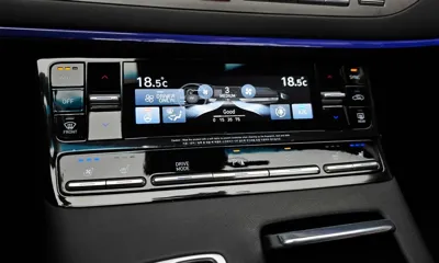 Hyundai Grandeur 2022, 157952 км, за 11856.68 USD - фото 32