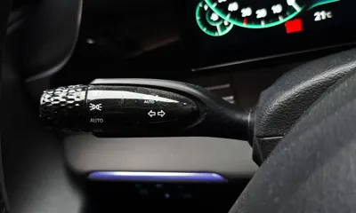 Hyundai Grandeur 2022, 157952 км, за 11856.68 USD - фото 33