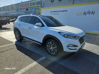Hyundai Tucson 2017, 89882 км, за 10206.07 USD