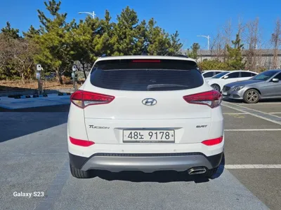 Hyundai Tucson 2017, 89882 км, за 10206.07 USD