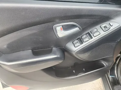 Hyundai Tucson 2014, 121861 км, за 4788.72 USD - фото 11
