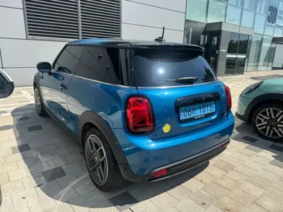MINI Cooper 2022, 36139 км, за 16279.21 USD