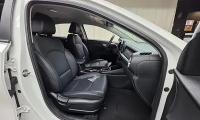 Kia K3 2022, 140064 км, за 7810.03 USD - фото 10
