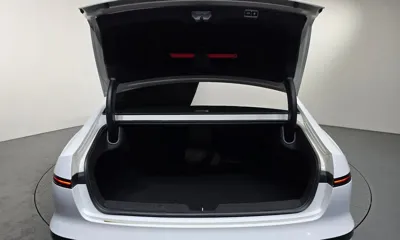 Hyundai Grandeur 2023, 56880 км, за 26716.56 USD - фото 20