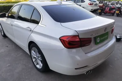 BMW 3 Series 2017, 101700 км, за 11966 USD