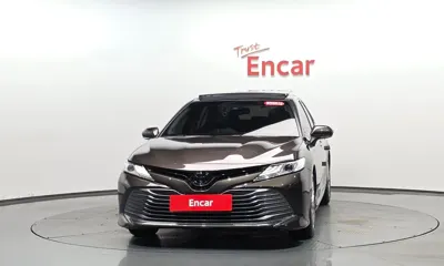 Toyota Camry 2019, 21742 км, за 17551.84 USD