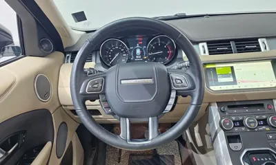 Land Rover Range Rover Evoque 2018, 88083 км, за 8905.93 USD - фото 12