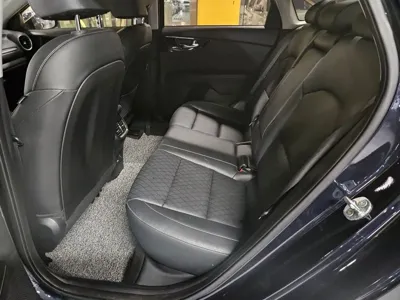Kia K3 2022, 5519 км, за 17781.61 USD - фото 6