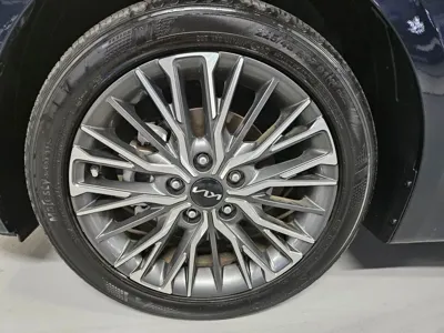 Kia K3 2022, 5519 км, за 17781.61 USD - фото 16