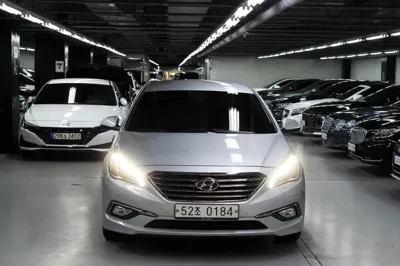 Hyundai Sonata 2017, 122000 км, за 5776.55 USD