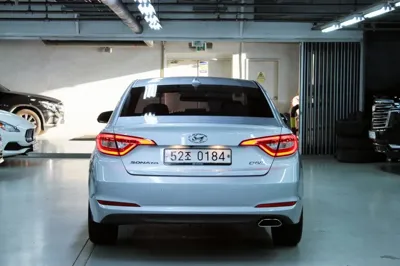 Hyundai Sonata 2017, 122000 км, за 5776.55 USD