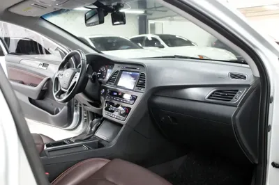 Hyundai Sonata 2017, 122000 км, за 5730.28 USD - фото 10