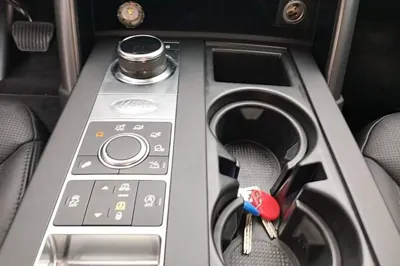 Land Rover Discovery 2020, 148300 км, за 36498 USD - фото 21