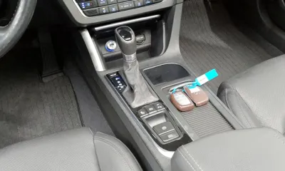 Hyundai Sonata 2015, 128143 км, за 7811.47 USD - фото 9