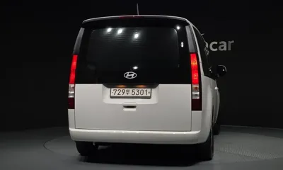 Hyundai Staria 2025, 60695 км, за 19190.75 USD