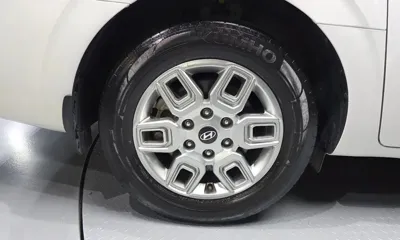Hyundai Staria 2025, 60695 км, за 19190.75 USD