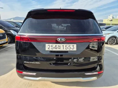 Kia Canival 2021, 90678 км, за 16576.73 USD