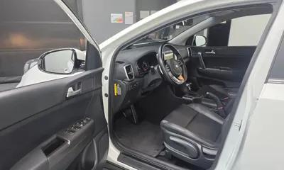 Kia Sportage 2019, 64121 км, за 9910.8 USD - фото 10
