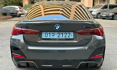 BMW i4 2025, 6866 км, за 43980.57 USD