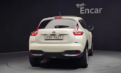 Nissan Juke 2015, 94425 км, за 4225.44 USD