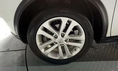 Nissan Juke 2015, 94425 км, за 4225.44 USD