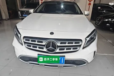 Mercedes-Benz GLA 2017, 147400 км, за 10276 USD