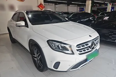 Mercedes-Benz GLA 2017, 147400 км, за 10276 USD