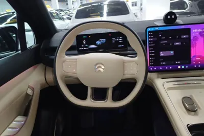 Nio EC6 2025, 17400 км, за 40182 USD - фото 13