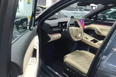 Nio EC6 2025, 17400 км, за 40182 USD - фото 18