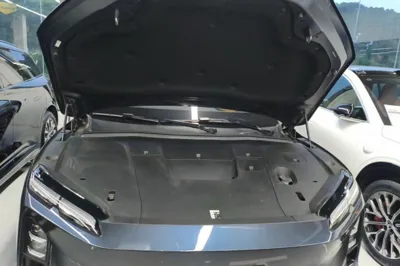 Nio EC6 2025, 17400 км, за 40182 USD - фото 24