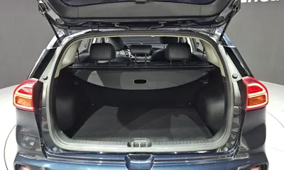 Kia Niro 2020, 63957 км, за 12221.28 USD - фото 16