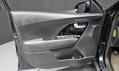 Kia Niro 2020, 63957 км, за 12221.28 USD - фото 24