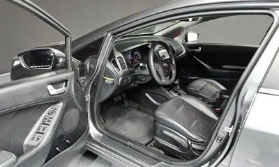 Kia K3 2016, 133879 км, за 3832.18 USD - фото 10
