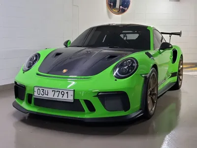 Porsche 911 2019, 4900 км, за 345277.06 USD