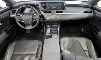 Lexus ES 2019, 61609 км, за 19500.28 USD - фото 7