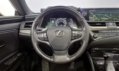 Lexus ES 2019, 61609 км, за 19500.28 USD - фото 13