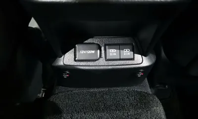 Lexus ES 2019, 61609 км, за 19500.28 USD - фото 18