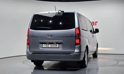 Hyundai Starex 2017, 140692 км, за 7548.9 USD
