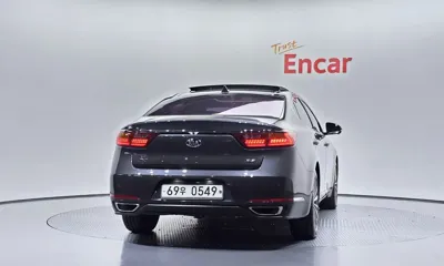 Kia K7 2016, 106643 км, за 7745.83 USD