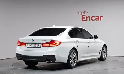 BMW 5-Series 2017, 86906 км, за 17716.95 USD