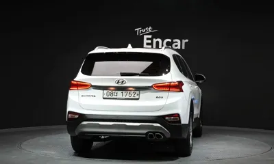Hyundai Santafe 2019, 88816 км, за 12553.68 USD