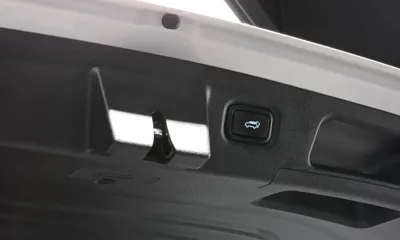 Hyundai Santafe 2019, 88816 км, за 12553.68 USD - фото 20