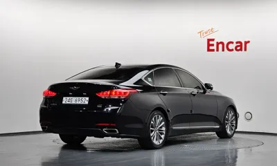 Hyundai Genesis 2015, 106945 км, за 8139.61 USD